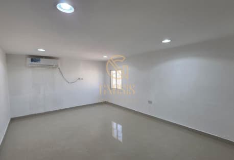SPACIOUS STUDIO U/F IN MAMMOURA NEAR ABU HAMOUR