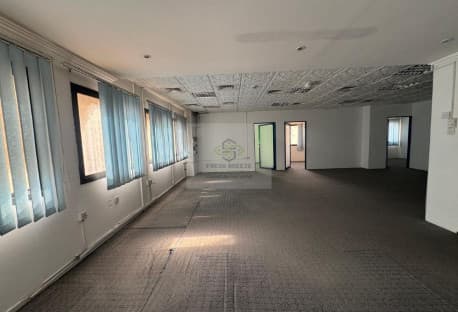 SPACIOUS OFFICE IN PRIME LOCATION IN MUSHERIB