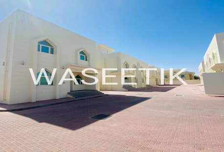 New Villa 4BHK inside Compound in North Muaither