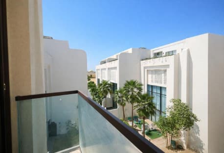 BEST OFFER I SPACIOUS TWO BDM APT I BALCONY