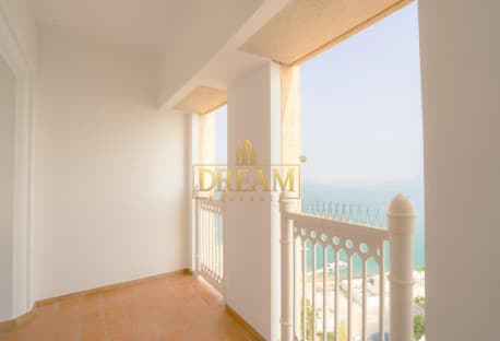 Sea View 4 Bedroom + Maid | Bills Included