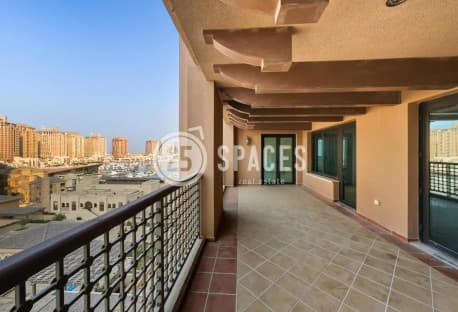 Great Investment I Two Bedroom Apt I Marina View