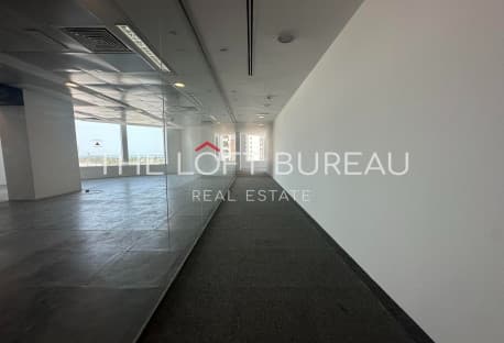 LUSAIL MARINA OFFICE | BALCONY | PRIME LOCATION