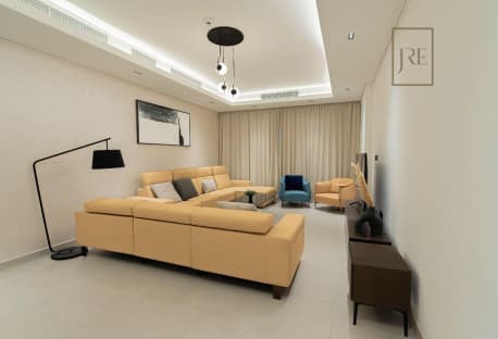 Amazing 1 Bedroom with Waterfront View-The Pearl