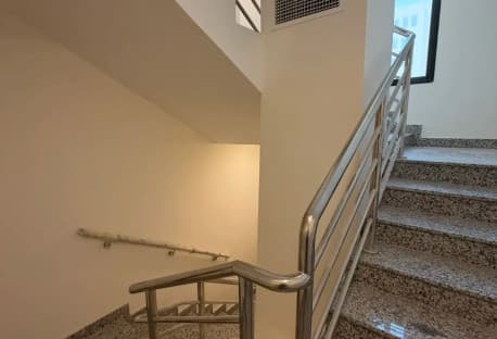 Luxury brand new 3bhk apartment at alwaab area