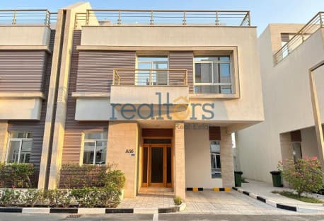 LUXURY FUSHISHED VILLA IN COMPOUND NEAR ASPIRE