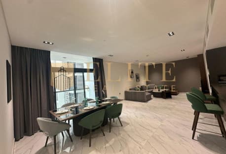 Spacious 2 Bedroom Master Apartment