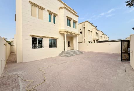 Stand Alone Villa - 6Bedrooms - Sumaysimah