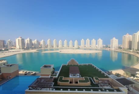 LUXURY 1 BEDROOM FF APARTMENT BAlCONY SEA VIEW !