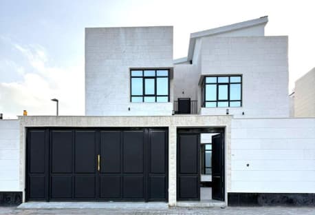 PREMIUM MODERN 7BR VILLA+LIFT | PRIME LOCATION