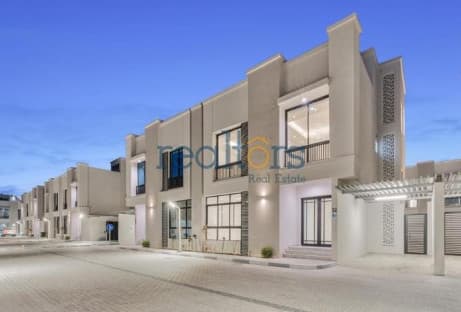 Luxury 5BR Compound Villa | Al Aziziyah