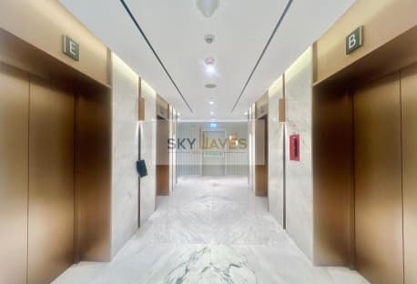 LUXURY BUILDING 196 SQM OFFICE IN LUSAIL MARINA