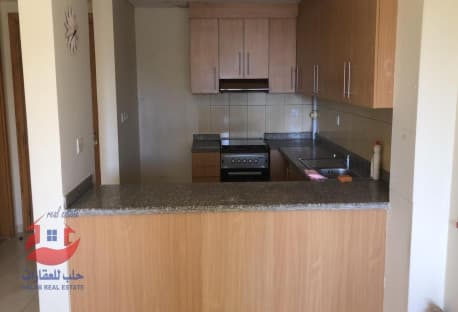 Room, hall, two bathrooms kitchen inclusive 80