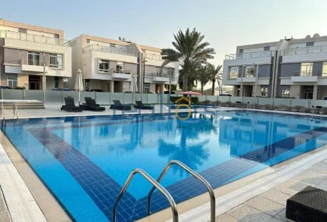 LUXURY FUSHISHED VILLA IN COMPOUND NEAR ASPIRE