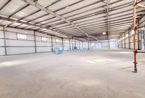 Store/Warehouse for Rent in Birkat Al Awamer