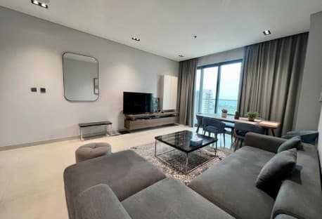 MODERN 1BEDROOM - INCLUDING BILLS - SEA VIEW