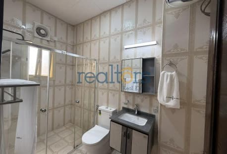 super luxary apartment for rent small family only
