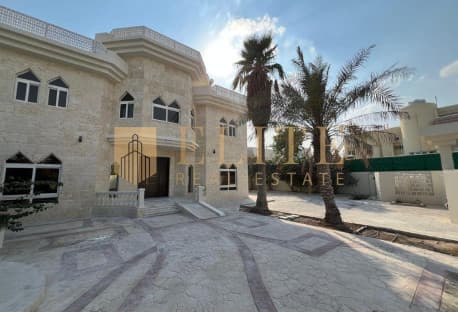 Luxurious 4 Master Bedrooms Standalone Villa