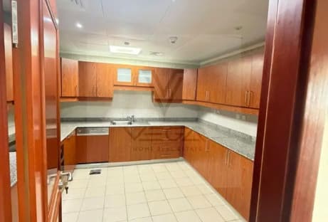Direct Sea View | 2BR + Laundry | UDC Tower