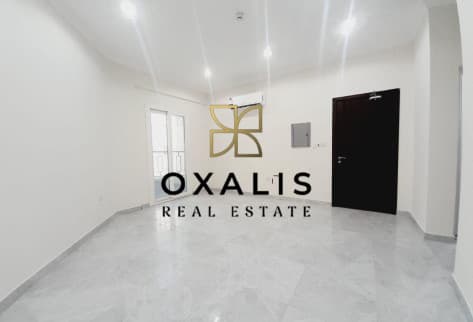 *BRAND NEW APARTMENT* UNFURNISHED 2 BHK + BALCONY