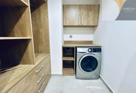HOT DEAL / HIGH FINISHING / PRIME LOCATION