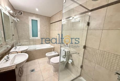 HUGE MODERN 3 MASTERS BEDROOM + MAID ROOM