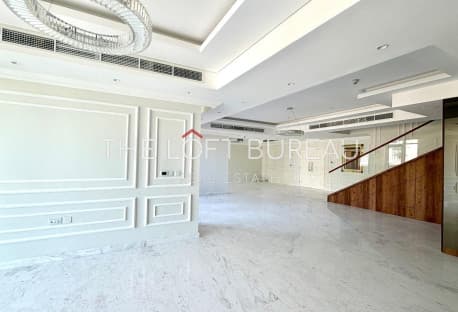 Stunning Penthouse// MARINA VIEW// GREAT DEAL