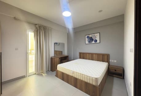 SPACIOUS 2 BEDROOM | FULLY FURNISHED | BALCONY