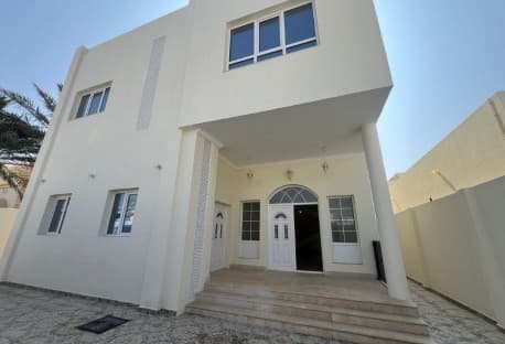 FULLY RENOVATED / STAND ALONE VILLA / 6 BEDROOMS