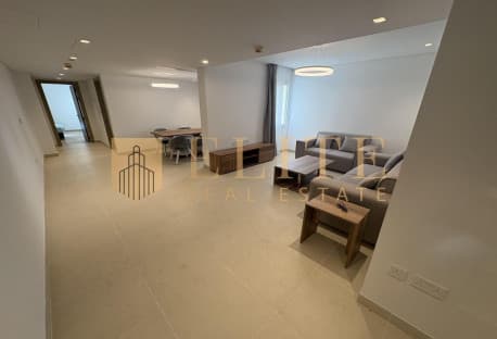 Elegant One-Bedroom Apartment with Two Bathrooms