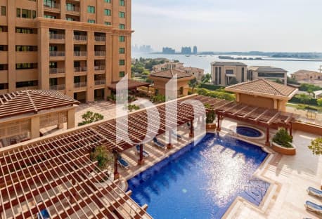 MODERN | STUDIO | SEMI FURNISHED | PRIME LOCATION