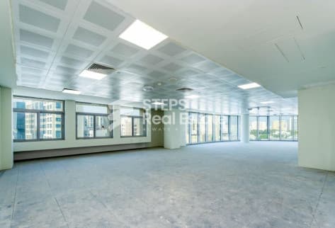 Spacious Fitted Office in Prime Area, Al Mansoura