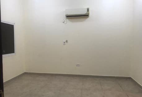 Al-Kharitat Room with kitchen and comprehensive ba
