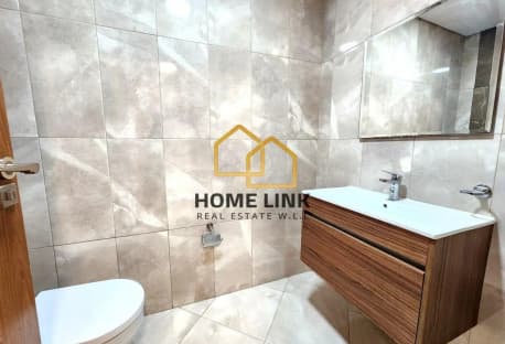 STADIUM VIEW | SPACIOUS 2 BEDROOM APT | FURNISHED