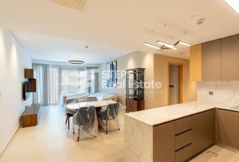 Apartment with City and Sea Views in Lusail