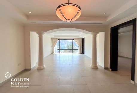 Townhouse |Semi-Furnished 2BR+Balcony |Marina View