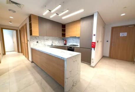 LUXURY READY APARTMENT| 2BR+MAID| PLAN UNTIL 2032