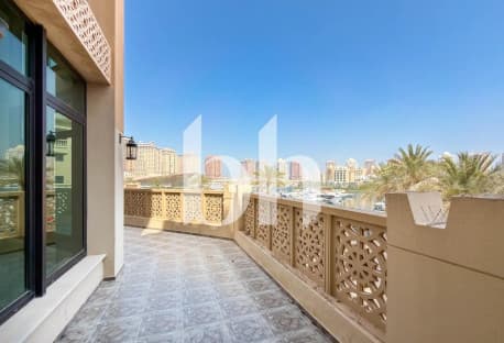 Direct Marina | 4 + Maid | Triplex