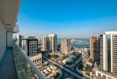 MODERN AND SPACIOUS TWO BEDROOM / BALCONY