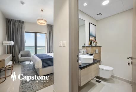 SEA VIEW 2BR WATERFRONT APARTMENT