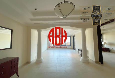 STUNNING MARINA VIEW | 2 BDR TOWNHOUSE | BALCONY