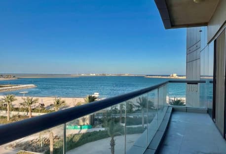 FULL SEA VIEW / AMAZING TWO BEDROOMS / BALCONY