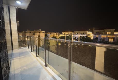 Spacious 140sqm 2BR Flat with Pool & Gym Access