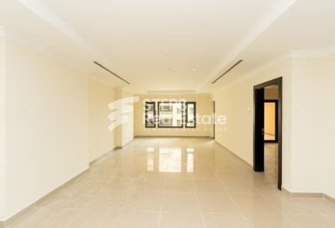 Spacious Apartment with Balcony and City Views