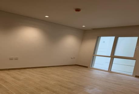 Luxury semi Furnished Modern 3bhk flat for Rent