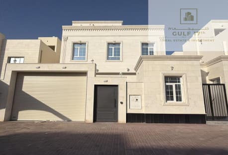 IDEAL VILLA FOR LIVING OR INVESTMENT UM QARN