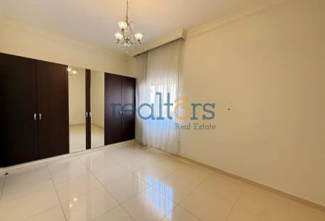 Al Messila Compound Villa | 5BR | Gym & Pool