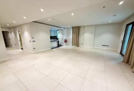 NO COM | EXCLUSIVE 4 BDR + MAID DUPLEX |BILLS FREE