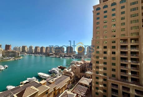 Spacious 1 BED Apt +Study +New Furniture +Balcony