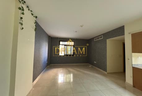 Unfurnished | 2 BHK APT For sale | in Fox Hills